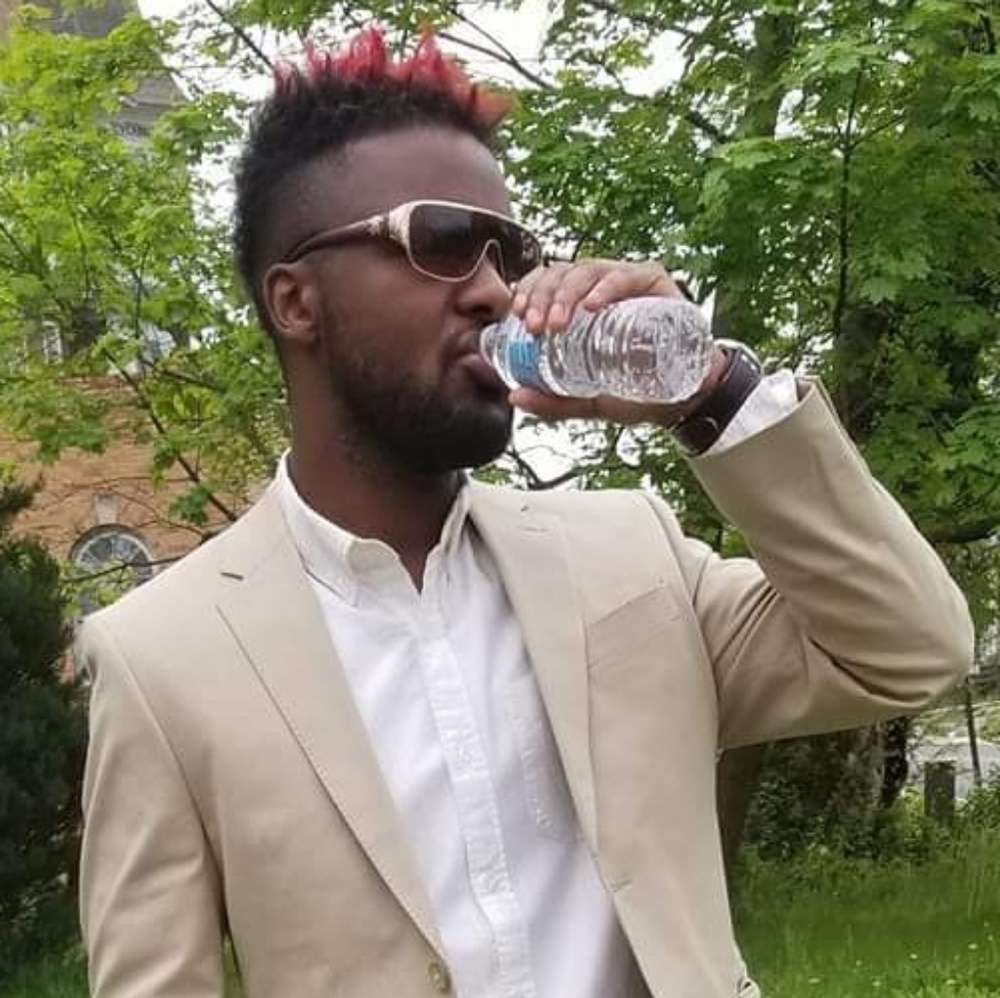 Meet your Posher, Randall